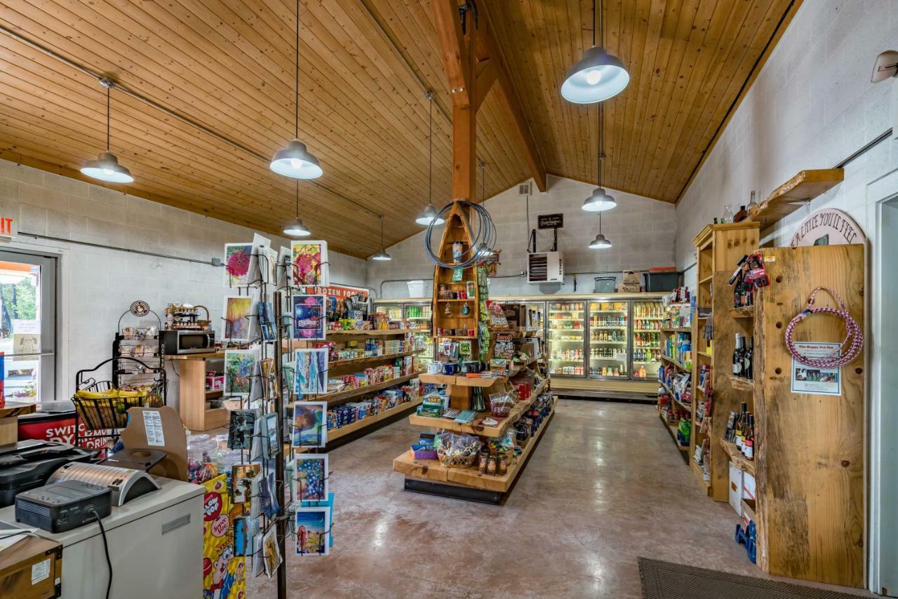 Crater Lake Resort Fort Klamath Exterior foto